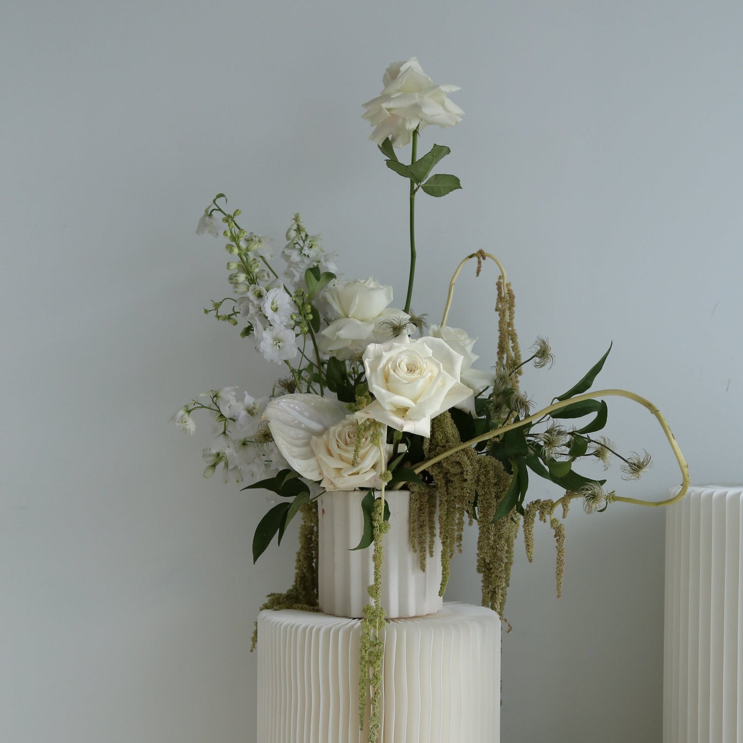 Photo is an example of a neutral fresh arrangement.